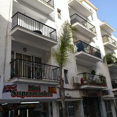 Cervantes Apartment *